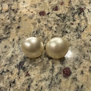 Vintage Pearl Stud Earrings